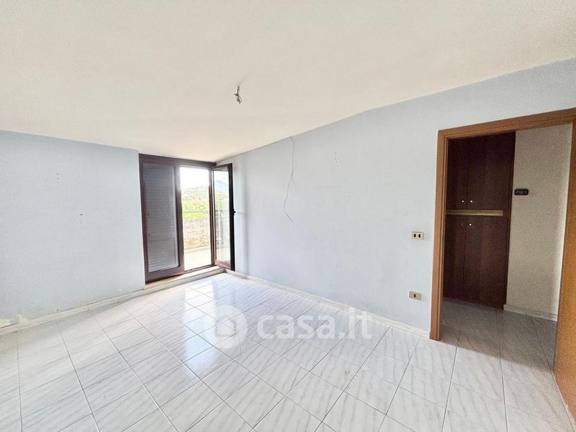 Trilocale in Via Gioacchino Pedicini — foto 12 di 28