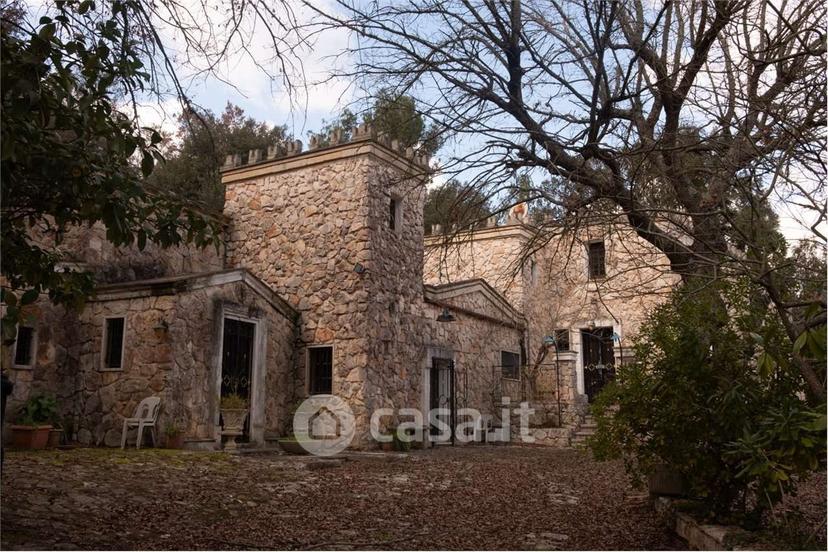 Villa in Contrada Santa Croce — foto 9 di 24