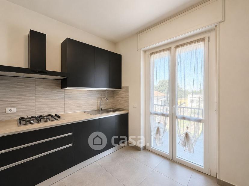 Quadrilocale in Via Girolamo Cardano 1 — foto 2 di 39