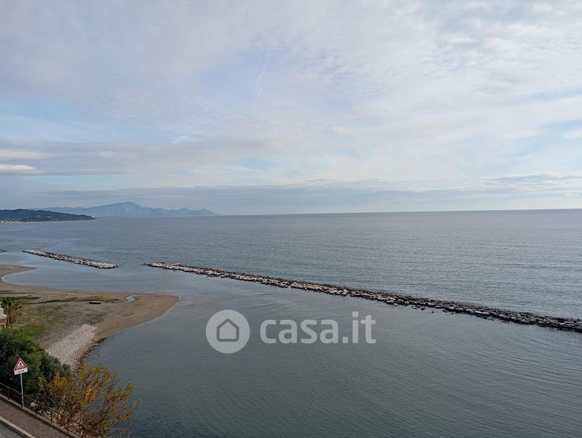 Appartamento in Via Appia Lato Napoli 1