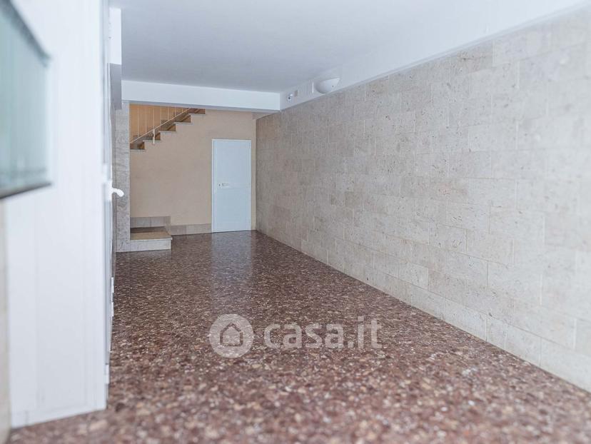 Appartamento in Via Roma 88 — foto 27 di 37