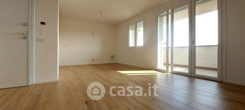 Quadrilocale in Via Don Gaetano Botti 1 — foto 15 di 16