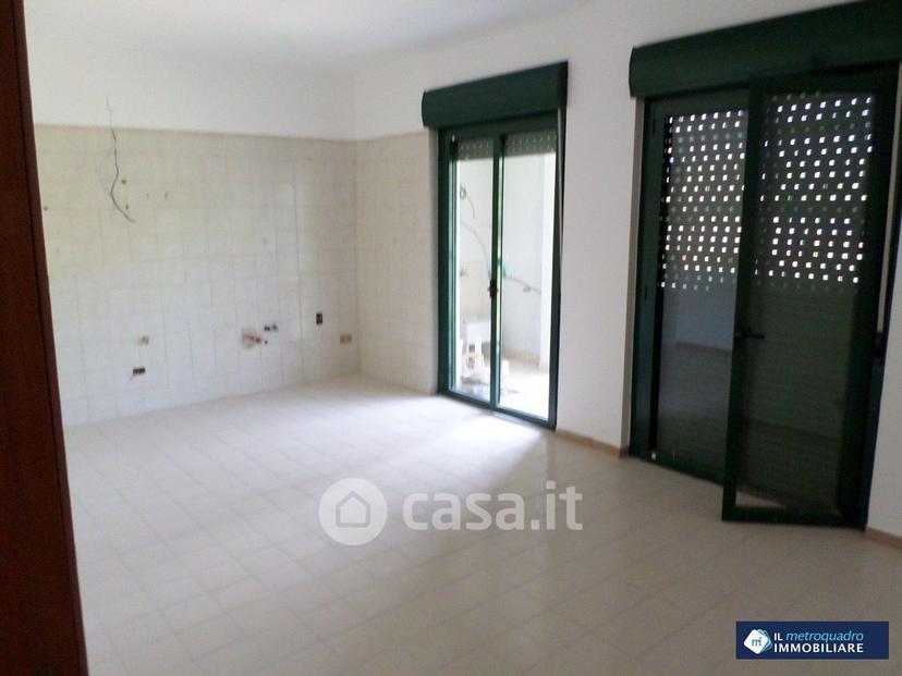 Quadrilocale in Via San Lorenzo — foto 2 di 26