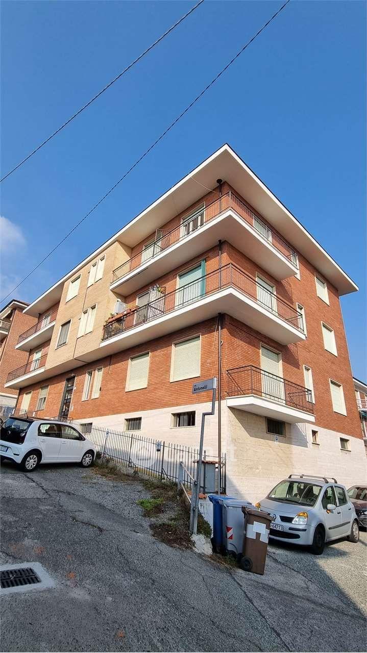 Trilocale in Via Antonelli — foto 16 di 21