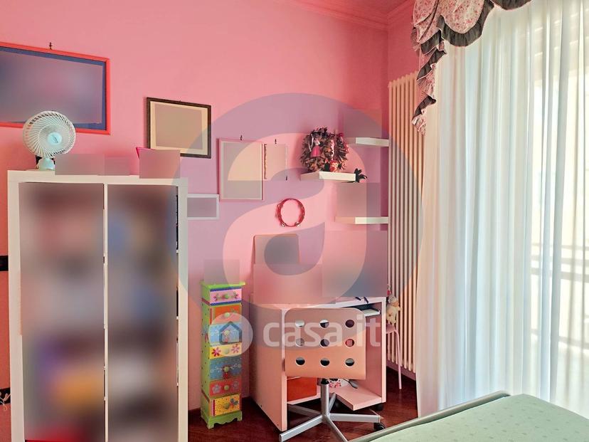 Trilocale in Viale Luigi Einaudi 2 F — foto 8 di 30