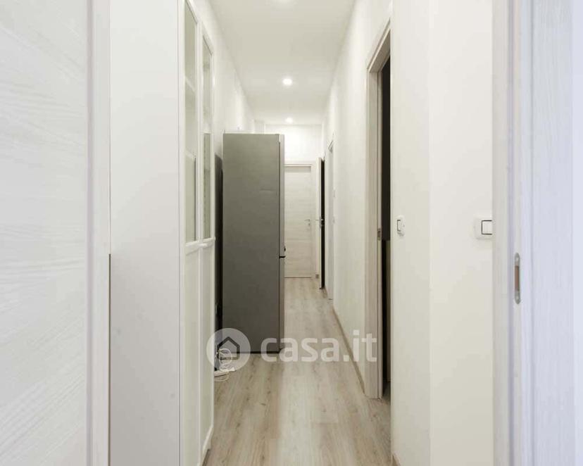 Stanza in Via del Borgo di San Pietro 59 — foto 10 di 20