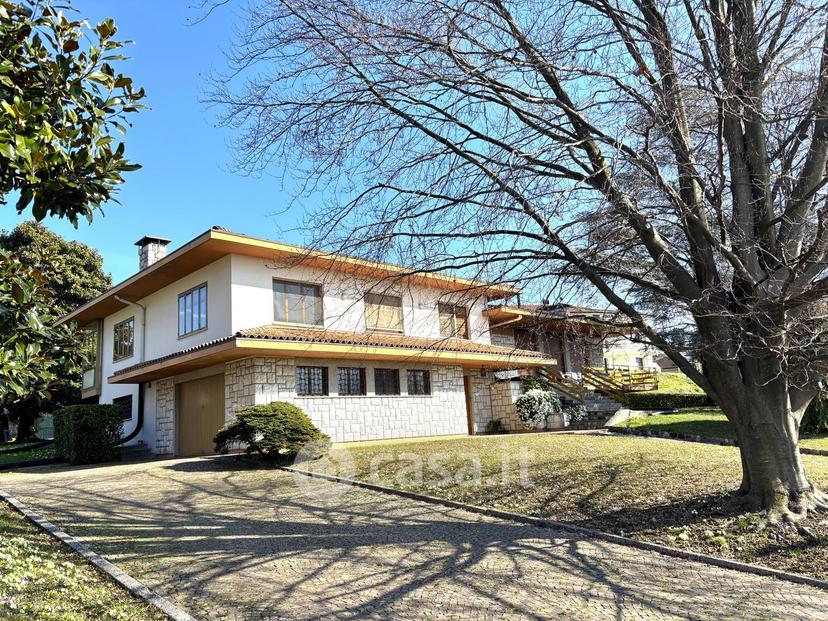 Villa in Via Prà di Tòs 22 — foto 20 di 33