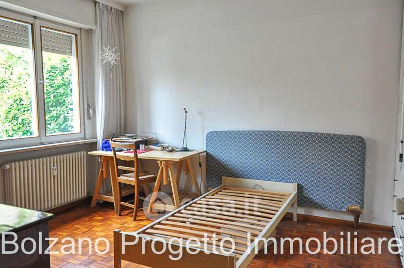 Trilocale in Via Giovanni Segantini — foto 11 di 18
