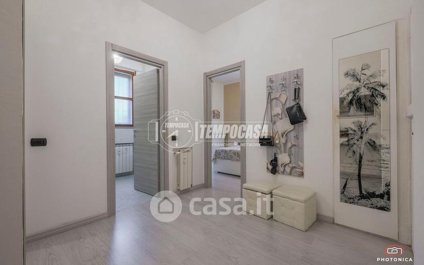 Trilocale in Via Cà Bassa — foto 7 di 34