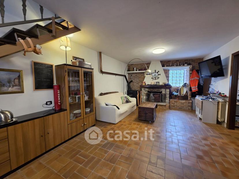 Appartamento in Via Castello — foto 4 di 36