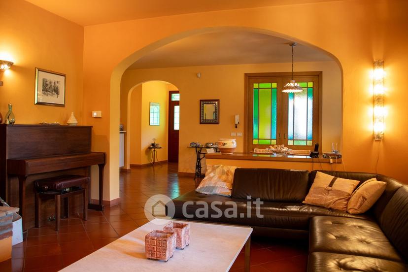 Villa in Via Goito — foto 29 di 42