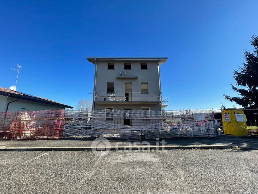 Quadrilocale in Via Adele Bei — foto 11 di 63
