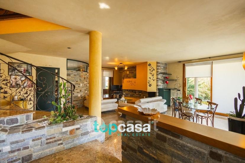 Villa in Via Eugenio Villoresi 62 — foto 23 di 40