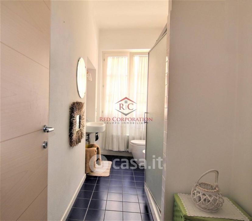 Appartamento in Piazza Camillo Prampolini — foto 11 di 13