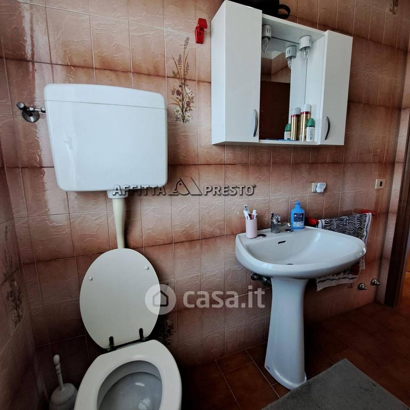 Appartamento in Via Grazia Deledda — foto 36 di 38