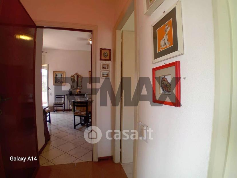 Trilocale in Viale dei Navigatori 56 — foto 12 di 20