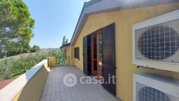 Appartamento in Strada di Santa Lucia 15