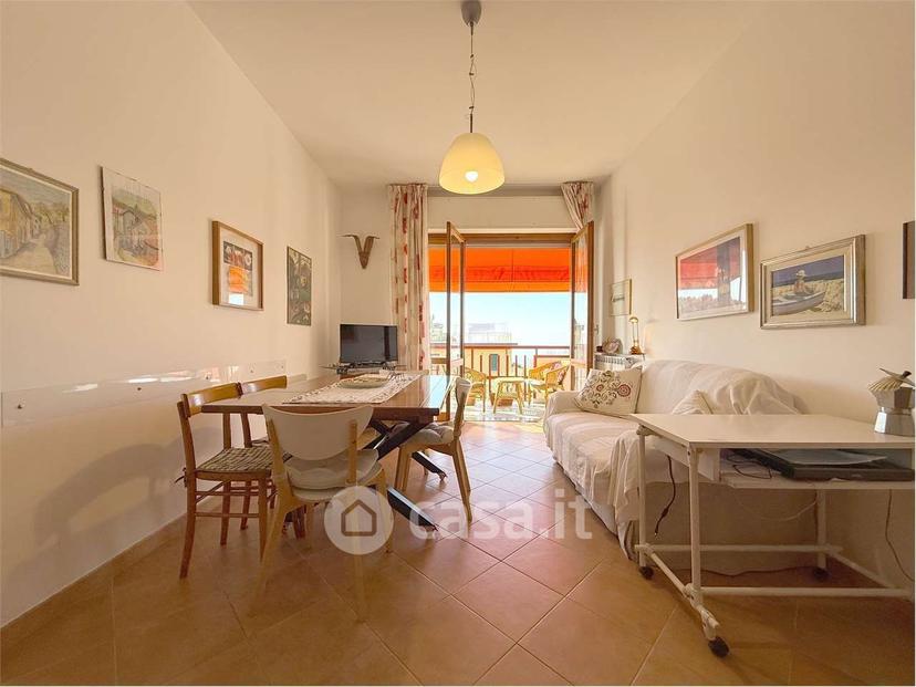 Appartamento in Viale delle Mimose 14 — foto 7 di 30