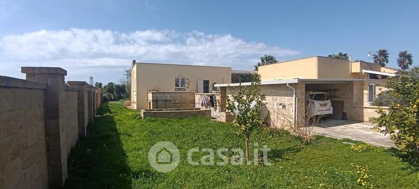 Villa in Sp223 53 — foto 24 di 55