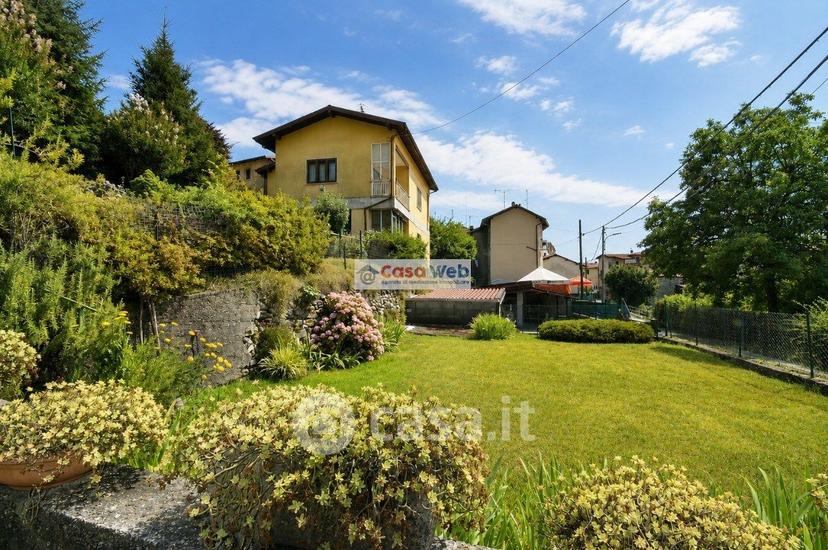 Villa in Via Cadorna 10 — foto 12 di 28