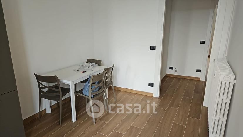 Stanza in Via Villa Giusti — foto 8 di 8