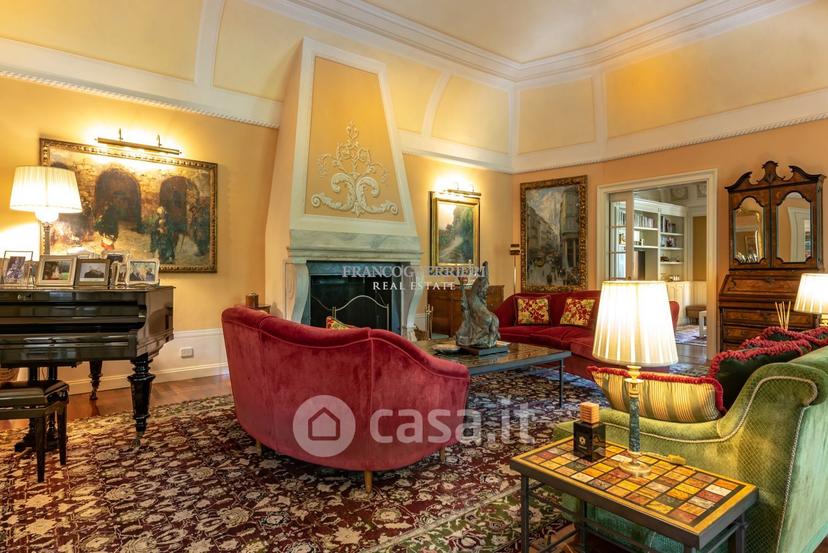 Villa in Via Alcide de Gasperi — foto 43 di 45