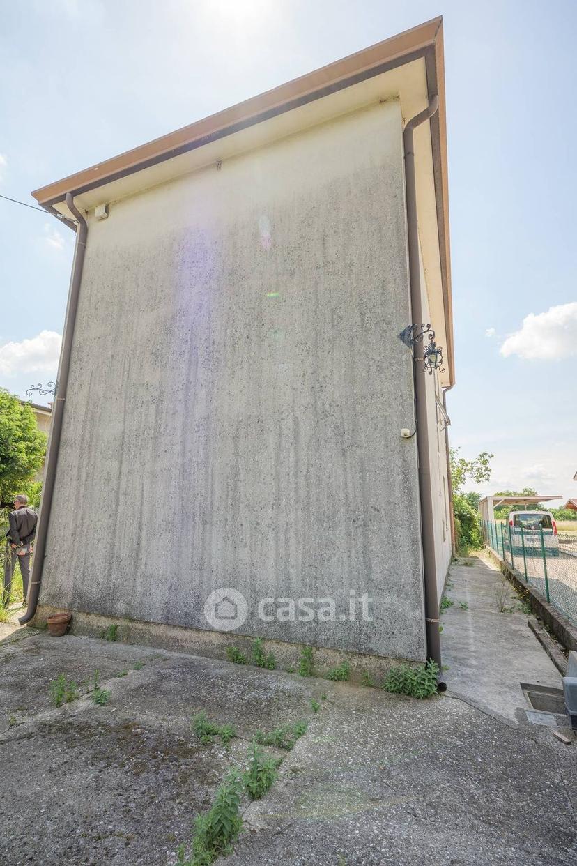 Villa in Via dei Cedri 22 — foto 22 di 37