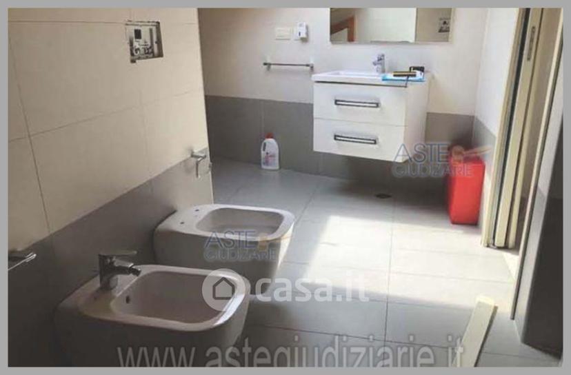 Quadrilocale in Corso Giuseppe Garibaldi — foto 25 di 33