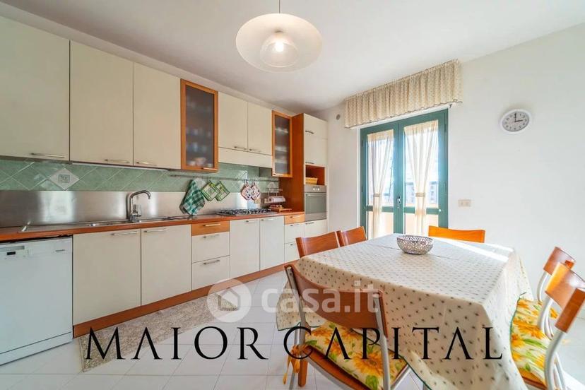 Appartamento in Viale Aldo Moro 114 — foto 15 di 33