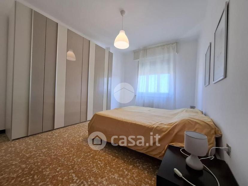 Bilocale in Via San Francesco d'Assisi 1111 — foto 27 di 34