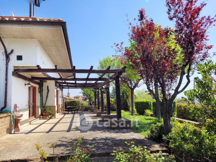 Villa in Contrada Tesino 194