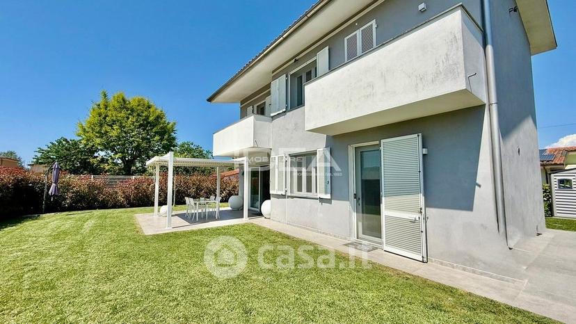 Villa in Via Madonna Comunale 79 — foto 15 di 27