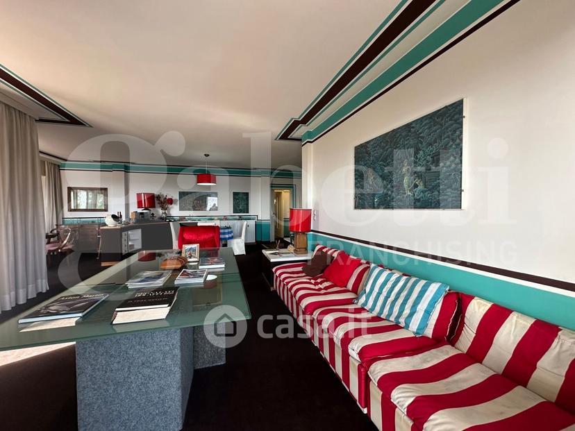 Appartamento in Viale Giosuè Carducci 11 — foto 16 di 40