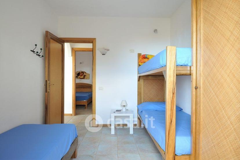 Trilocale in Via delle Ginestre — foto 22 di 33