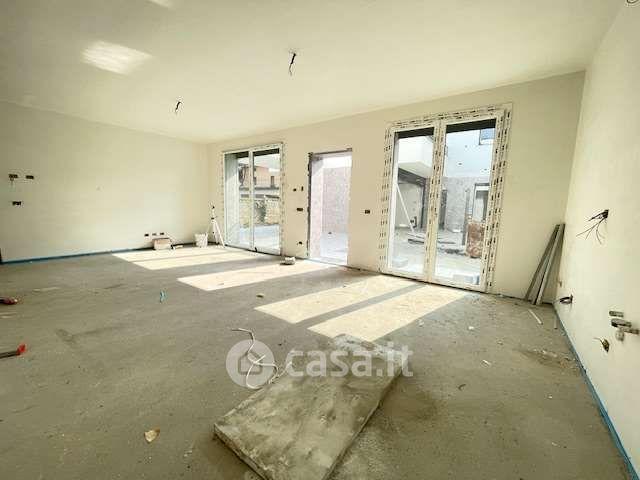 Villa in Via Alessandro Manzoni — foto 8 di 11
