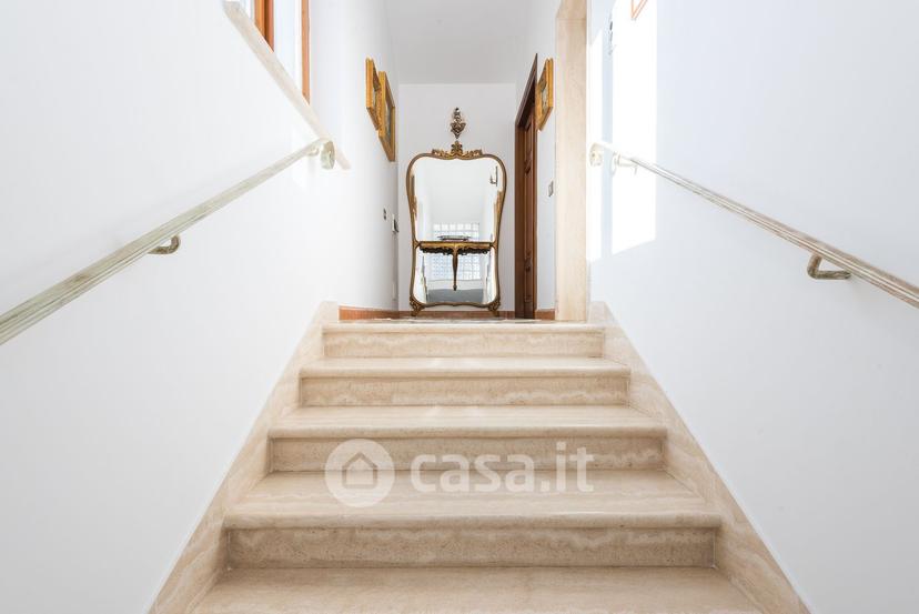Villa in Via delle Cerquette 122 — foto 30 di 53