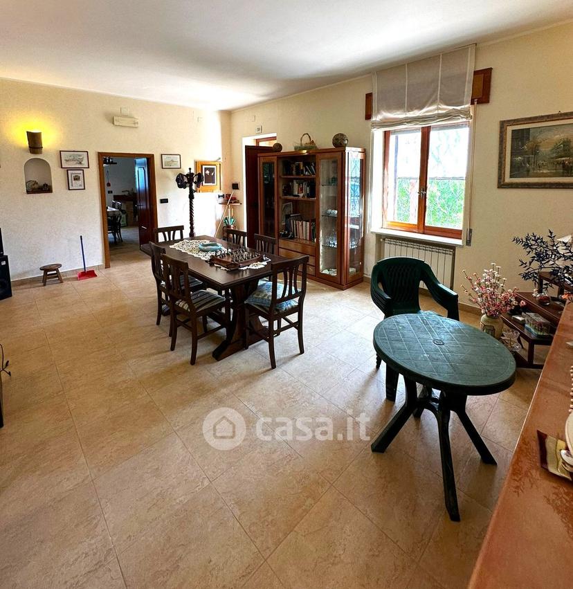 Villa in Località Frà Giuseppe 3