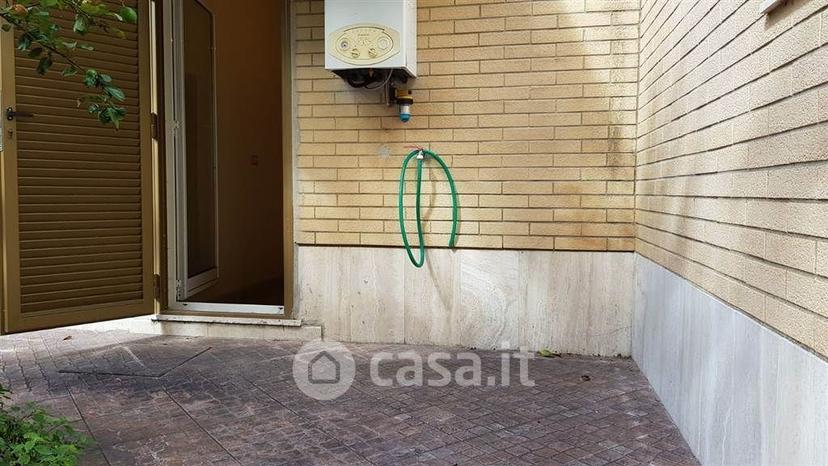 Trilocale in Via Cossignano — foto 4 di 15