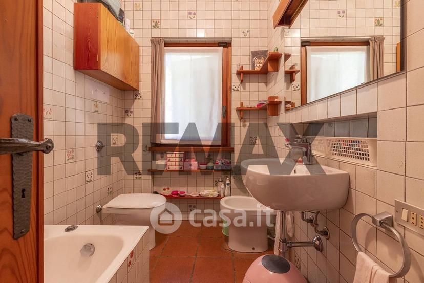 Villa in Via Armando Diaz 90 — foto 19 di 38