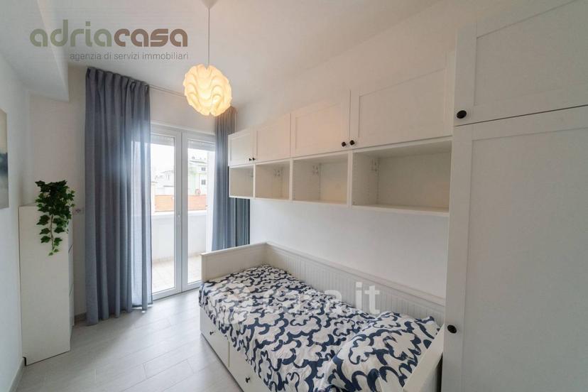 Trilocale in Viale d'Annunzio — foto 18 di 21