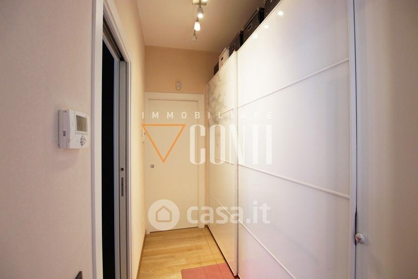 Trilocale in Via Toscani 8 — foto 22 di 32