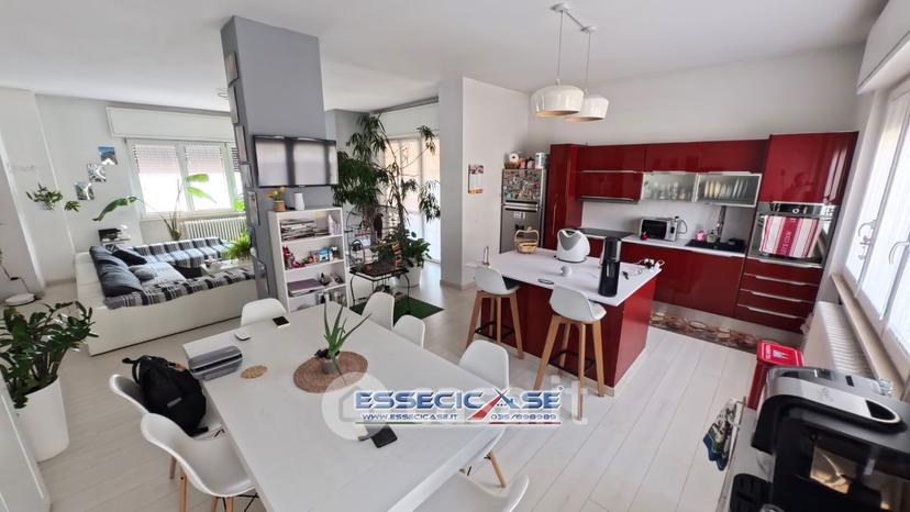 Appartamento in Via Salvatore Quasimodo 25 — foto 5 di 46