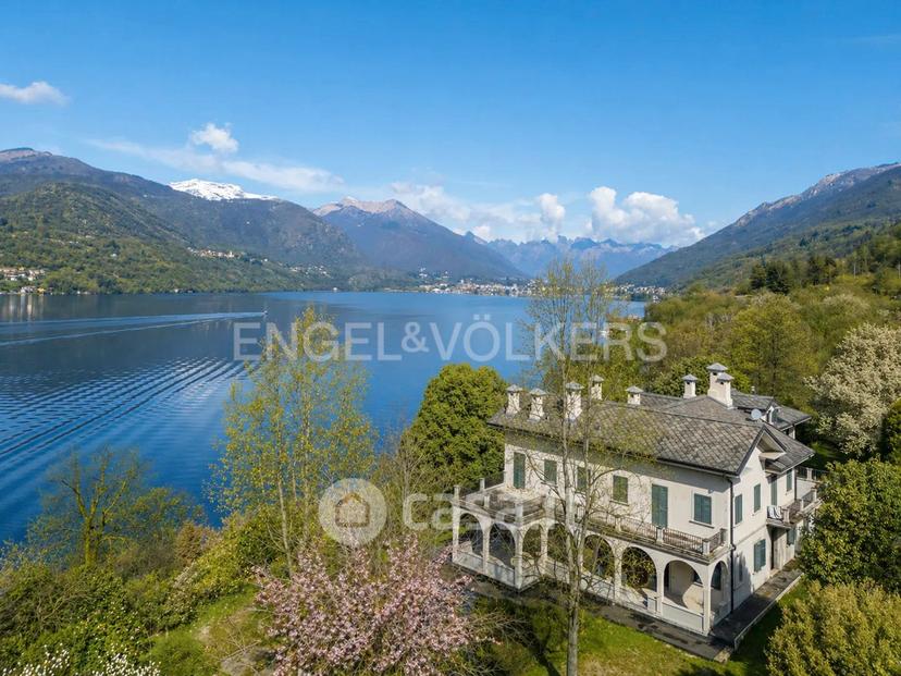 Villa in Via Crabbia — foto 10 di 30