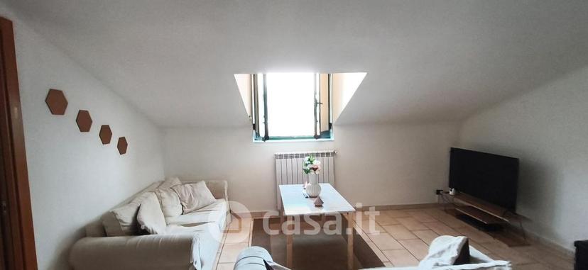 Trilocale in Via Arturo Adinolfi 2 — foto 7 di 13
