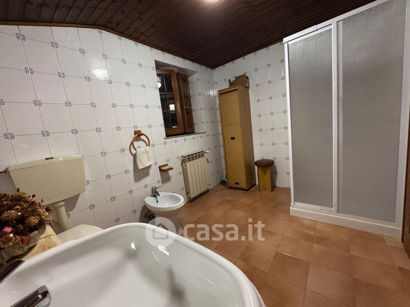 Villa in Via Vecchia di Pozzolo — foto 26 di 36