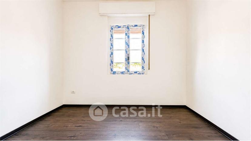 Trilocale in Via Roma — foto 10 di 16