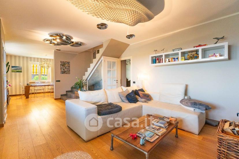 Villa in Via Giulio Pogiani 3 — foto 25 di 44