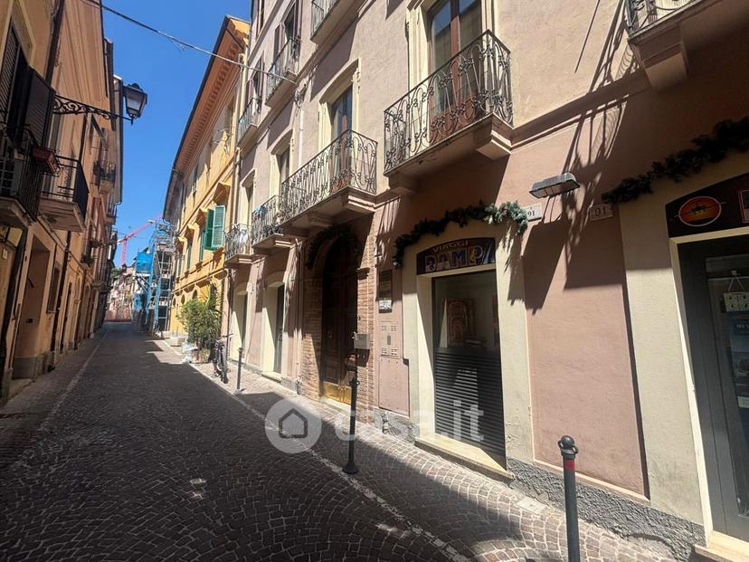 Trilocale in Via Gabriele d'Annunzio 89 — foto 3 di 19