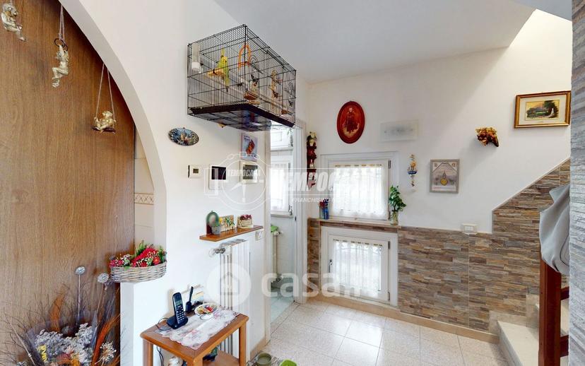 Trilocale in Via Salvo d'Acquisto 13 — foto 8 di 36