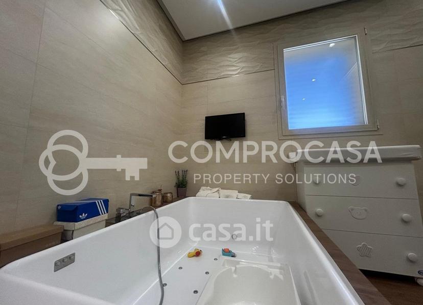 Appartamento in Via Gallipoli — foto 13 di 38